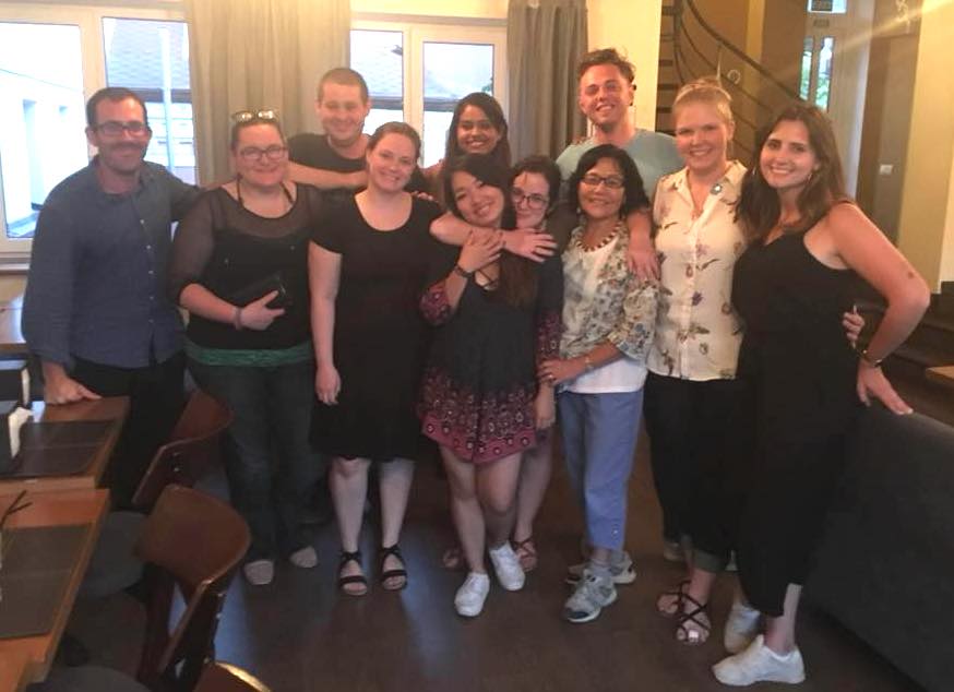 34837307_10216085689793789_6294694860607717376_n